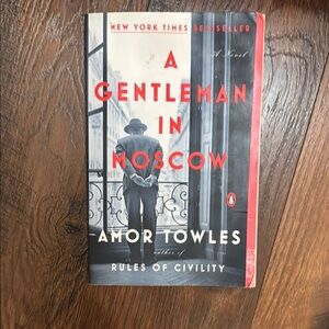 A Gentleman in Moscow by Amor Towles